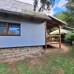 度假居 V Jedovnicich U Rybnika Olsovec 杰多维尼切